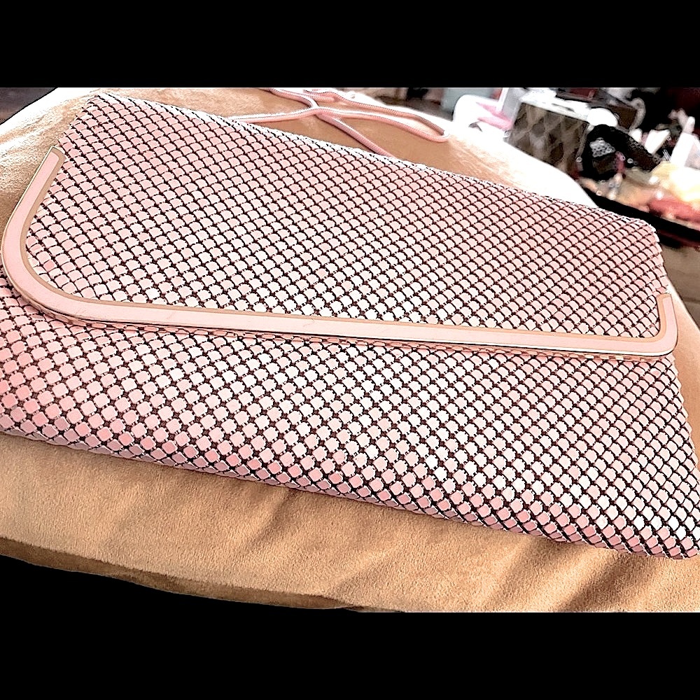 SALE !!!! PINK CHAIN LINK METAL BAG WITH SHOULDER STRAP 16” L 10”Wx7”H